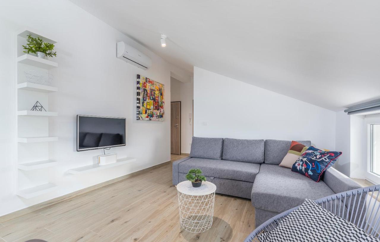 Apartment Serena, Sea View, Peroj Buitenkant foto